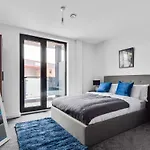 Fantastic 2 Bed 2 Bath Apartment In Birmingham