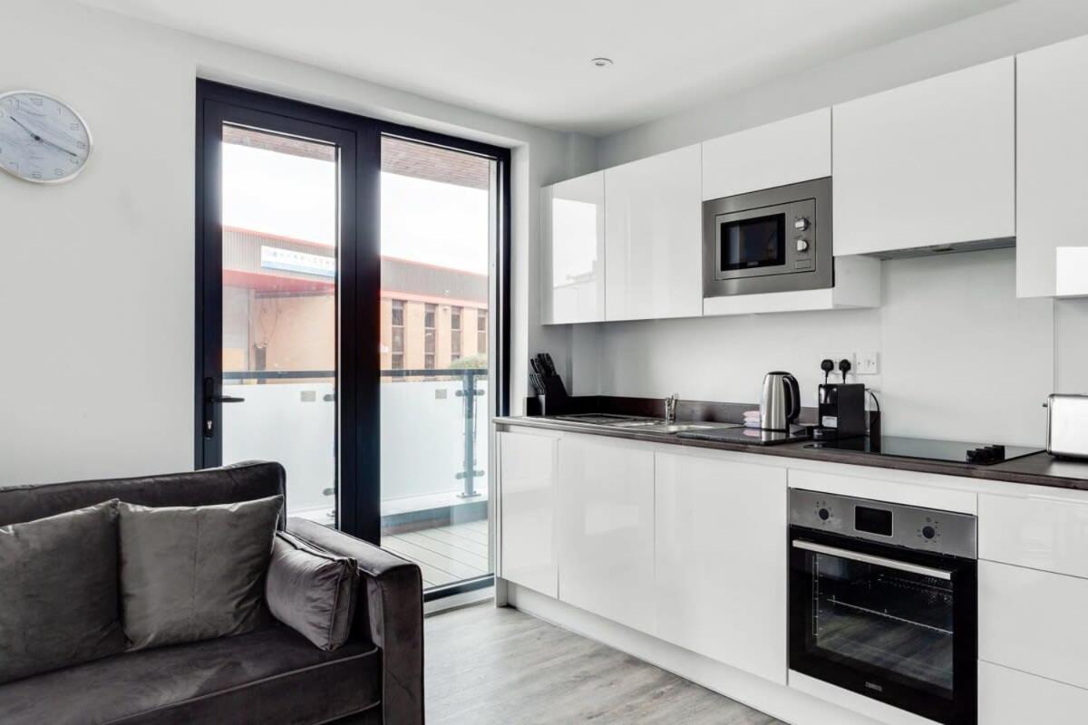 Fantastic 2 Bed 2 Bath In Birmingham